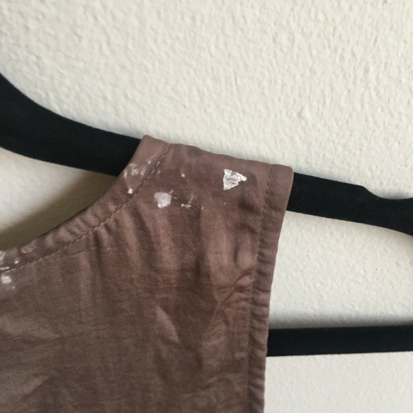 Loft Sleeveless Blouse - Picture 2 of 4